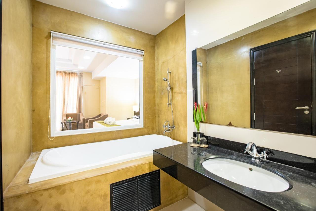 Leaves Valley Resort Nong Ya Plong Екстер'єр фото