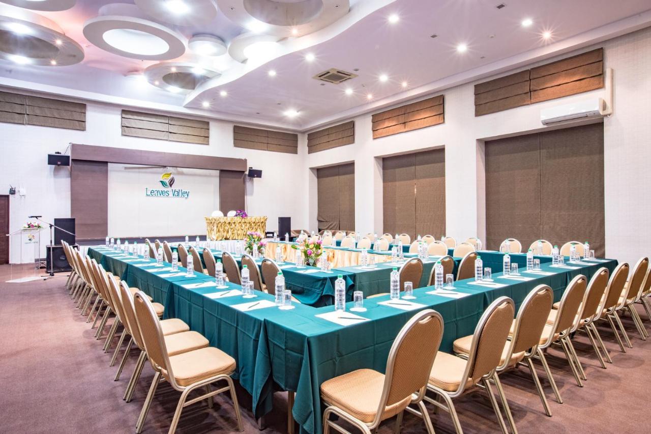 Leaves Valley Resort Nong Ya Plong Екстер'єр фото